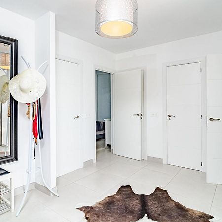 Cp - Modern Beachside Apartment In אסטפונה מראה חיצוני תמונה